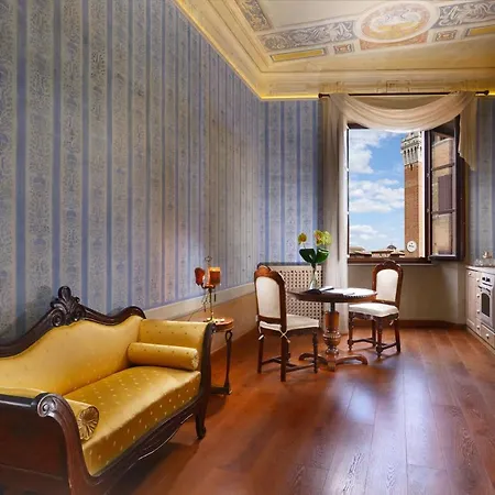 Piazza Del Campo Honeymoon Apartment Siena