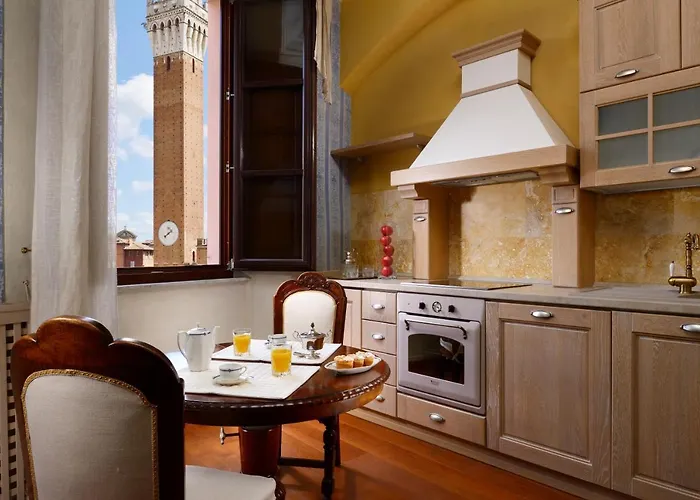 Piazza Del Campo Honeymoon 公寓 *